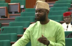 APC Youths Protest Fijabi’s Presence at Ibadan Summit APC Youths Protest Fijabi’s Presence at Ibadan Summit