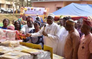 OYOSUBEB, UBEC Distribute Thousands of Textbooks, Learning Materials to Oyo Public Schools