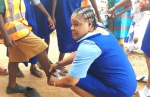 From Struggles to Success: Aspirant Inspires Ibadan Pupils with Message of Hope