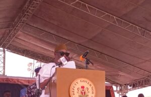 Makinde Presents Staff of Office to Three Ibadan Obas, Reaffirms Role of Tradition in Governance